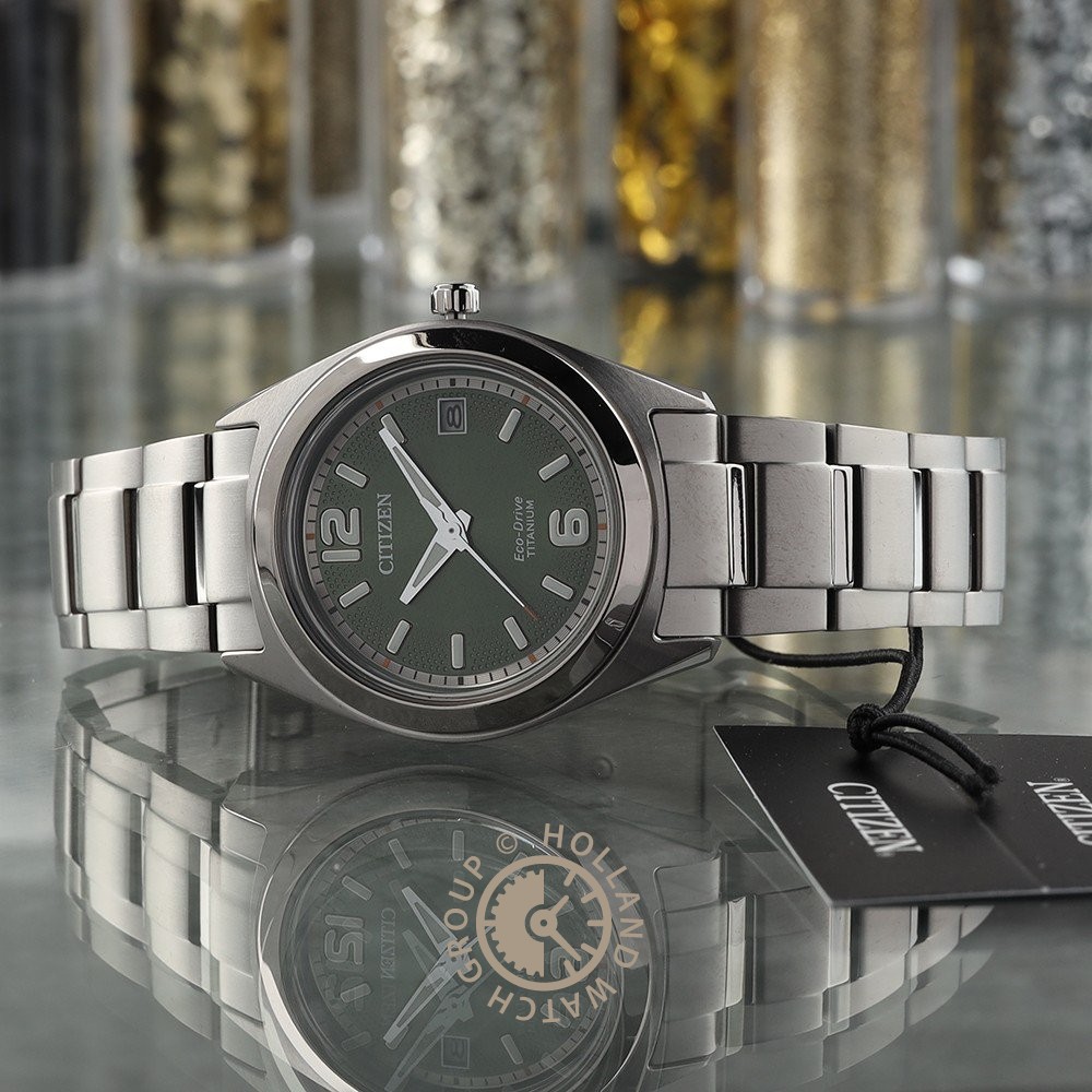 Citizen Damenuhr Super Titanium FE6151-82X bei  bestellen