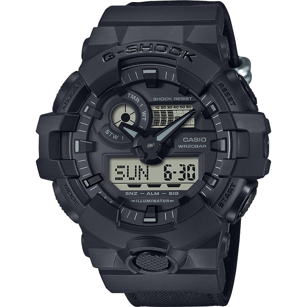 G-Shock Classic Style GA-700BCE-1AER Utility Black Watch