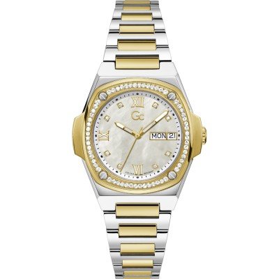 GC Y98008L1MF Coussin Shape Watch