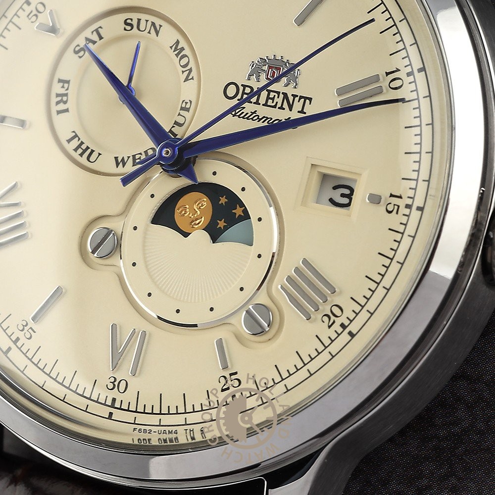Orient bambino 2025 sun and moon
